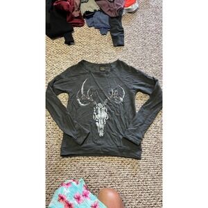 obey top‎